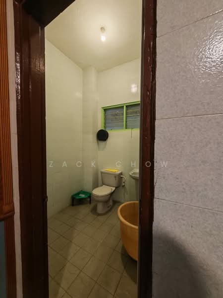2-storey Terraced House for Sale in Taman Sri Putri (Skudai) - Zack Chow - Bathroom - PropertyGuru.com.my