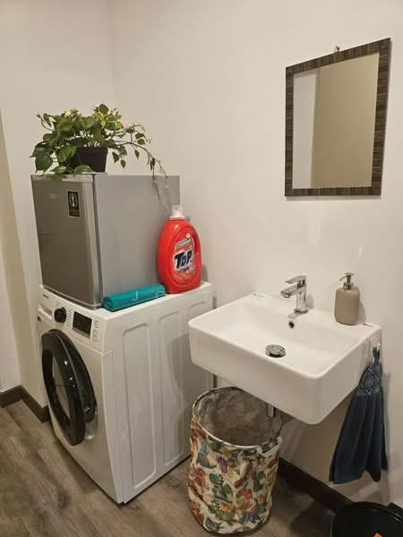 Servis Apartment untuk Disewa di Cubic Botanical - JC Tan - Bathroom - PropertyGuru.com.my