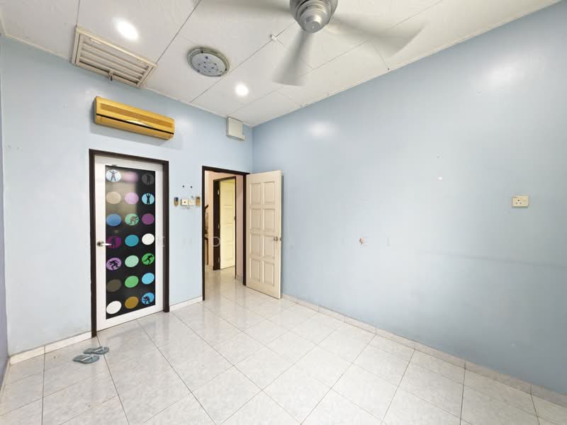 2-storey Terraced House for Sale in Kampung Teluk Gadong Besar (Klang) - Kho Daniel - Interior - PropertyGuru.com.my