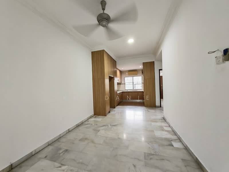 2-storey Terraced House for Sale in Kampung Teluk Gadong Besar (Klang) - Kho Daniel - Kitchen - PropertyGuru.com.my