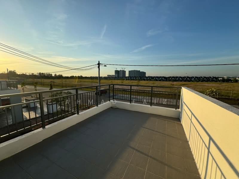 Rumah Bandar untuk Disewa di Dengkil (Selangor) - Ahmad Faiz - Exterior - PropertyGuru.com.my