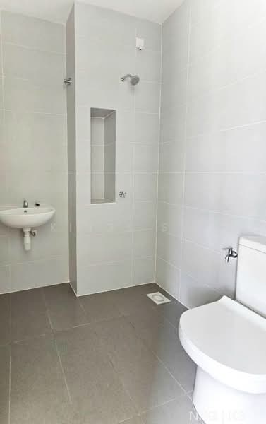 1-storey Terraced House for Sale in Puncak Alam (Selangor) - Kings Soe - Bathroom - PropertyGuru.com.my