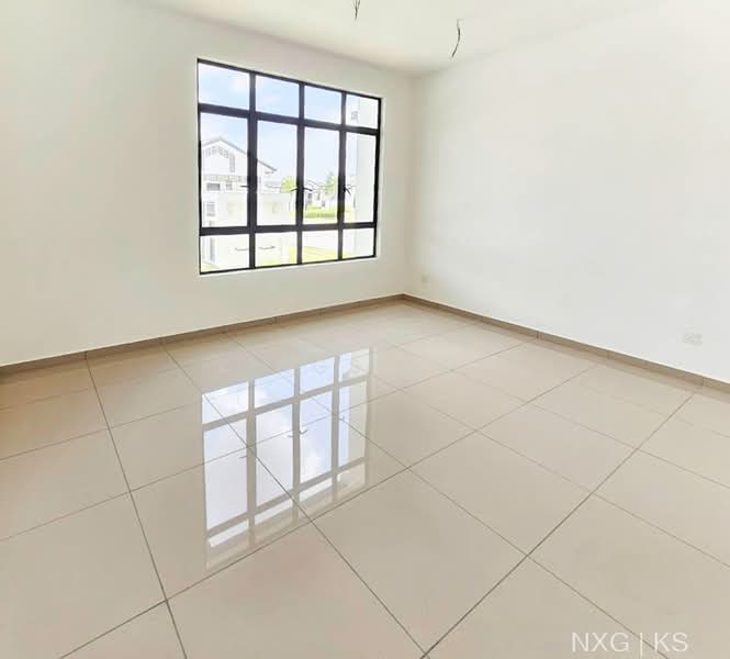 1-storey Terraced House for Sale in Puncak Alam (Selangor) - Kings Soe - PropertyGuru.com.my