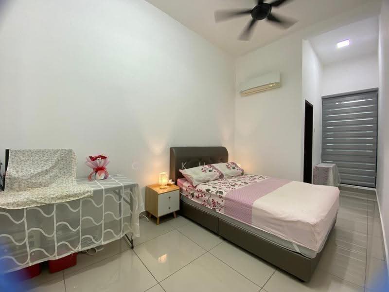 2-storey Terraced House for Sale in Taman Putra Prima (Puchong) - Cl Khoo - Bedroom - PropertyGuru.com.my