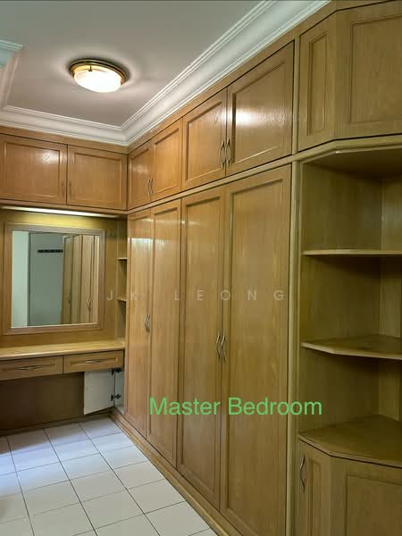 Kondominium untuk Dijual di Kelana D'Putera - JK Leong - Master Bedroom - PropertyGuru.com.my
