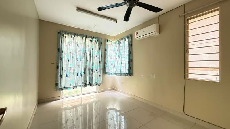Rumah Berkembar untuk Dijual di Rawang (Selangor) - Elwin Mah - Interior - PropertyGuru.com.my