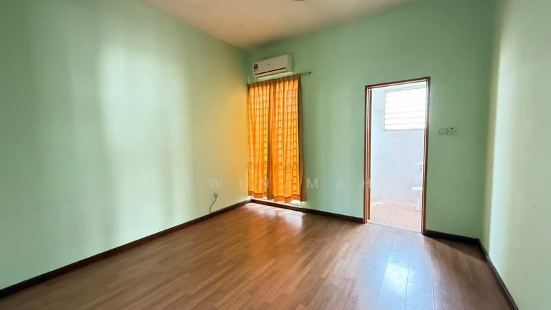 Rumah Berkembar untuk Dijual di Rawang (Selangor) - Elwin Mah - Bedroom - PropertyGuru.com.my