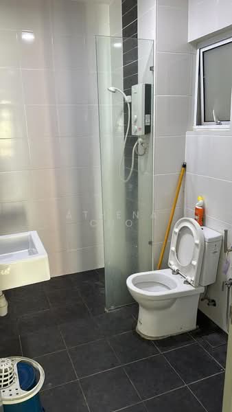 Servis Apartment untuk Dijual di Mesahill - Athena Cho - Bathroom - PropertyGuru.com.my