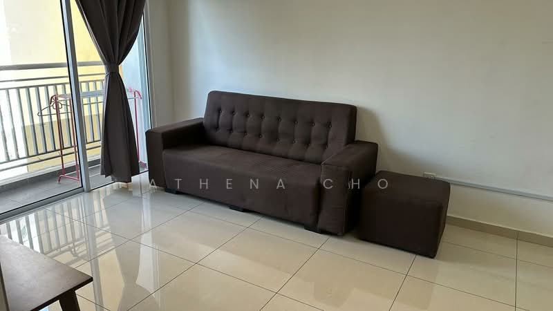 Servis Apartment untuk Dijual di Mesahill - Athena Cho - Living Room - PropertyGuru.com.my