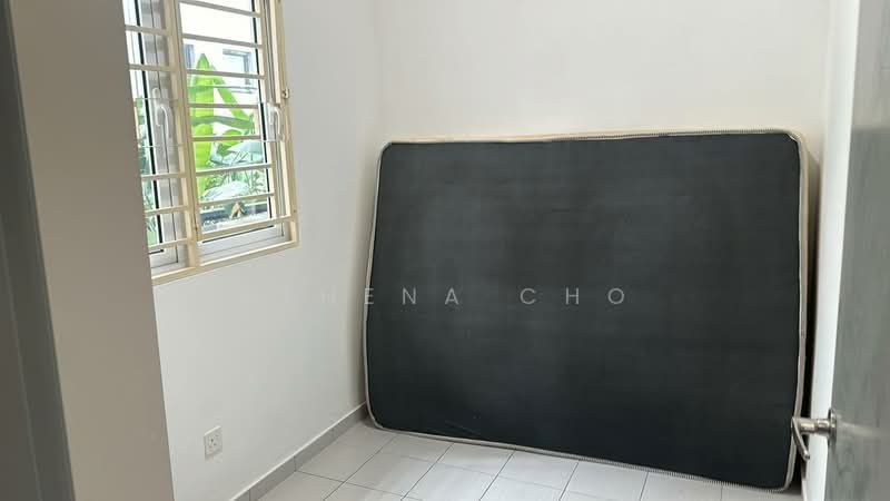 Servis Apartment untuk Dijual di Mesahill - Athena Cho - Bedroom - PropertyGuru.com.my