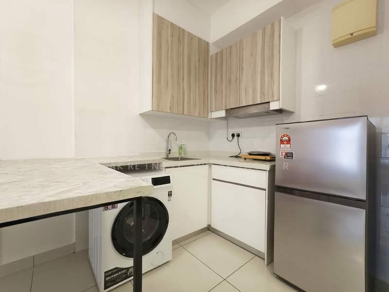 Service Residence for Sale at Arte Mont Kiara - Kent Fatt - Kitchen - PropertyGuru.com.my