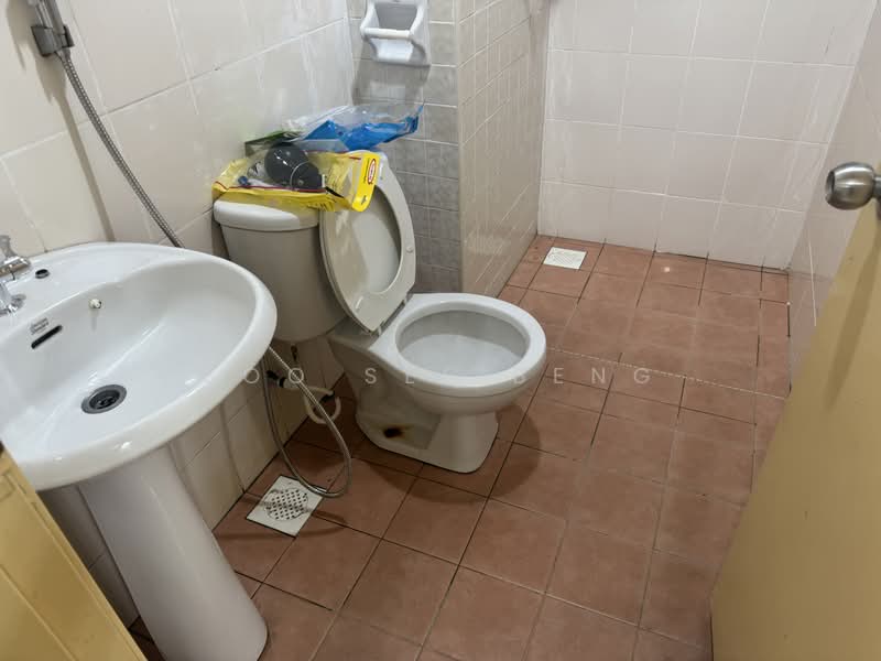 Service Residence for Rent at Metropolitan Square Service Residence - Soo See Beng - Bathroom - PropertyGuru.com.my