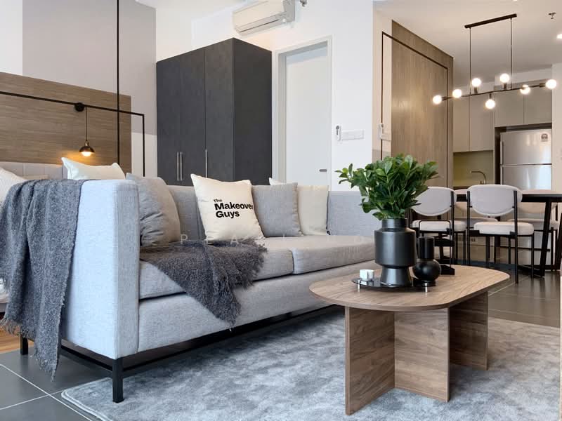Servis Apartment untuk Disewa di Ativo Suites @ Damansara Avenue - Pearl Ho - Living Room - PropertyGuru.com.my