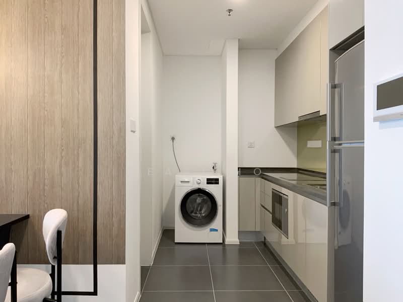 Servis Apartment untuk Disewa di Ativo Suites @ Damansara Avenue - Pearl Ho - Kitchen - PropertyGuru.com.my