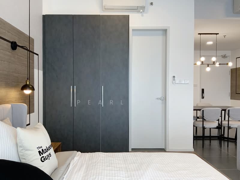 Servis Apartment untuk Disewa di Ativo Suites @ Damansara Avenue - Pearl Ho - Bedroom - PropertyGuru.com.my