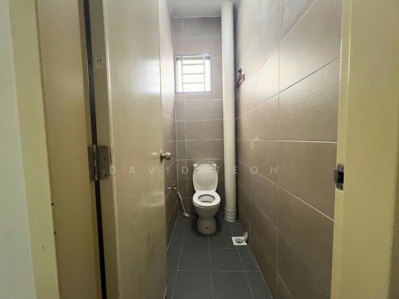 Shop / Office for Rent in Bandar Tasek Mutiara (Simpang Ampat) - David Teoh - Bathroom - PropertyGuru.com.my
