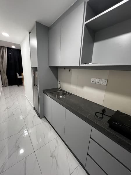 Kondominium untuk Dijual di The Fennel - Lewis Tam - Kitchen - PropertyGuru.com.my