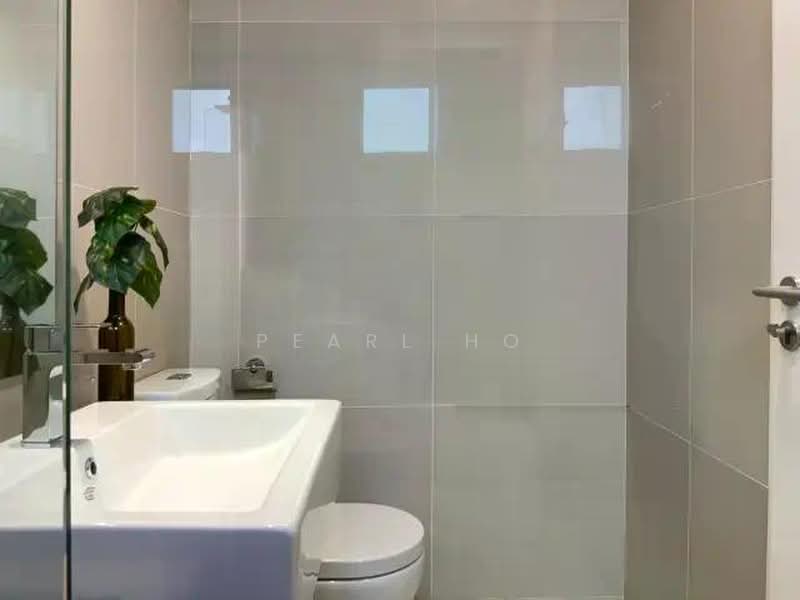 Servis Apartment untuk Disewa di United Point (Residensi Berpadu) - Pearl Ho - Bathroom - PropertyGuru.com.my