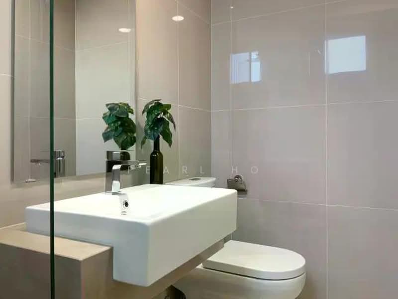 Servis Apartment untuk Disewa di United Point (Residensi Berpadu) - Pearl Ho - Bathroom - PropertyGuru.com.my