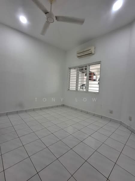 Rumah Teres 2-Tingkat untuk Disewa di Usj 20 (Subang Jaya) - Tony Low - PropertyGuru.com.my