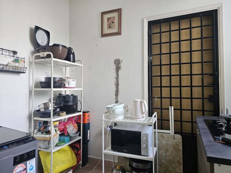 Condominium for Sale at City Gardens - Stella Lee - Kitchen - PropertyGuru.com.my