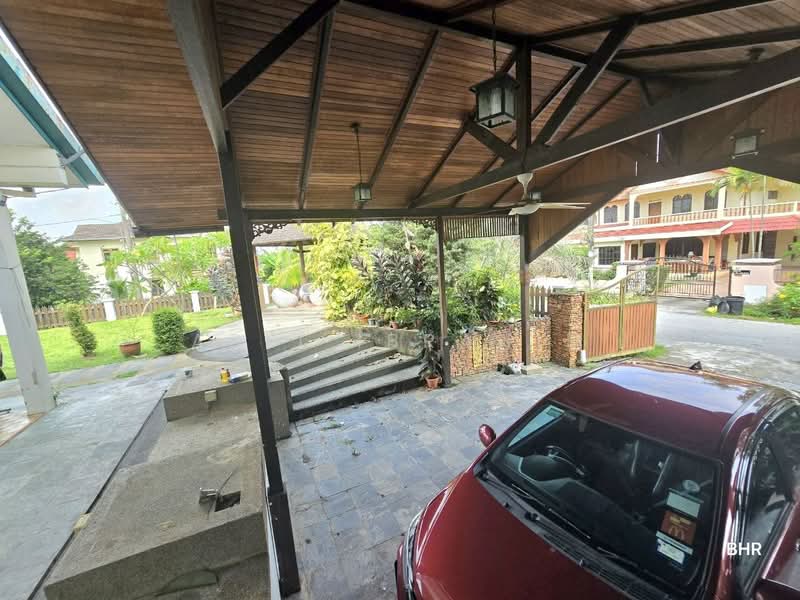 Rumah Banglo untuk Dijual di Seksyen 3 (Bangi) - Azli Ibrahim - Exterior - PropertyGuru.com.my