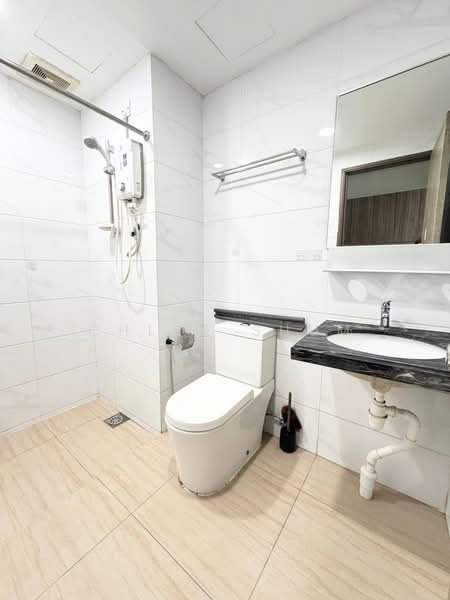 Service Residence for Rent at Country Garden Central Park - Chloe Shum - Bathroom - PropertyGuru.com.my