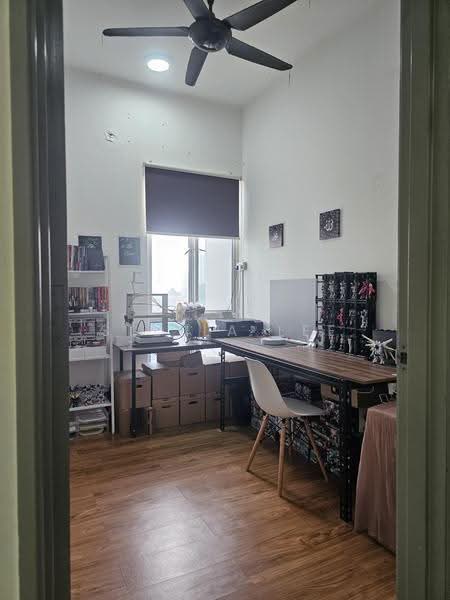 Kondominium untuk Dijual di 7 Tree Seven Residence - Stella Lee - Study - PropertyGuru.com.my