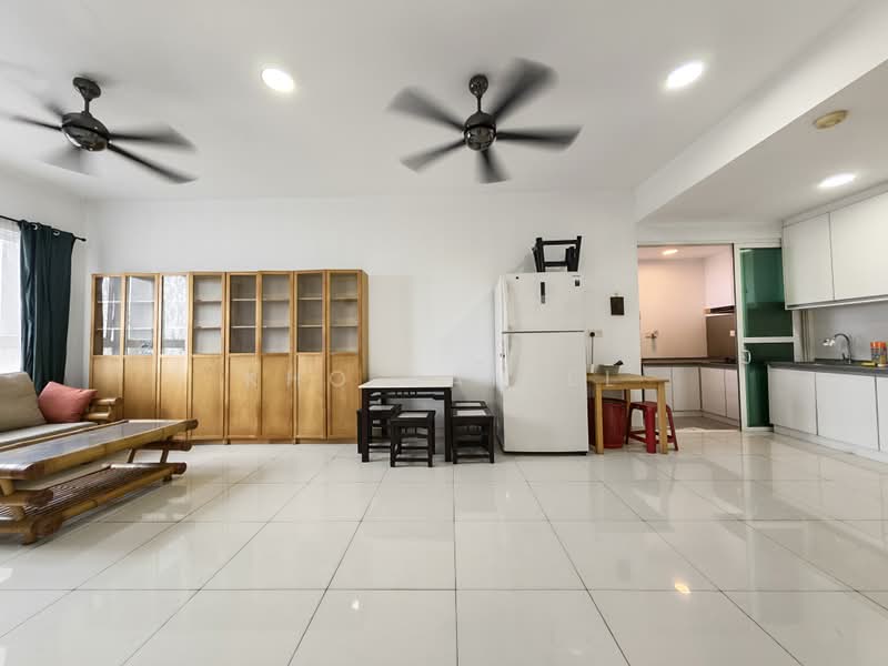 Servis Apartment untuk Dijual di Impiria Residensi Bukit Tinggi Klang - Kho Daniel - Living Room - PropertyGuru.com.my