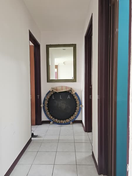 Condominium for Sale at Forest Green - Stella Lee - Corridor - PropertyGuru.com.my