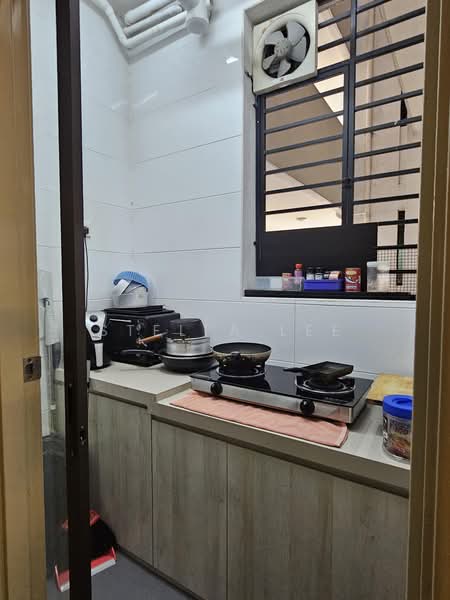 Condominium for Sale at Sutera Pines - Stella Lee - Kitchen - PropertyGuru.com.my