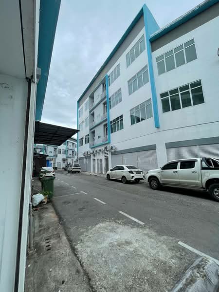 Shop for Rent in Kuching (Sarawak) - Jeno Tan - Exterior - PropertyGuru.com.my