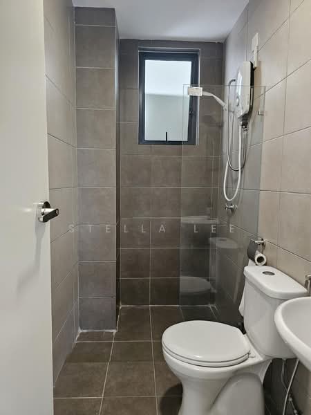 Condominium for Rent at Sutera Pines - Stella Lee - Bathroom - PropertyGuru.com.my