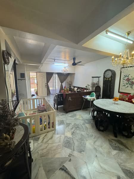 Rumah Teres 2 Tingkat untuk Dijual di Pjs 10 (Sunway) - Stella Lee - Living Room - PropertyGuru.com.my