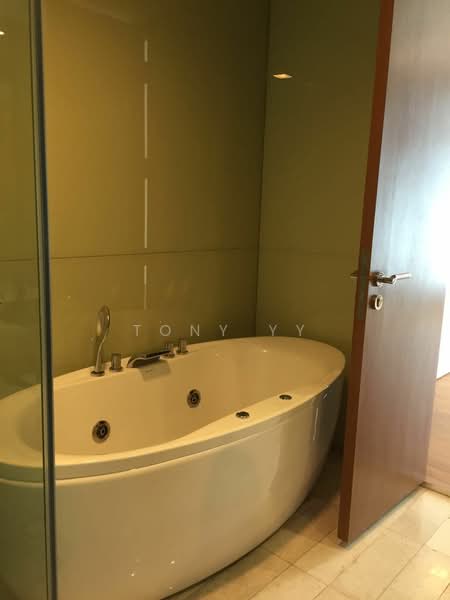 Service Residence for Sale at Quadro Residences - Tony YY - Bathroom - PropertyGuru.com.my