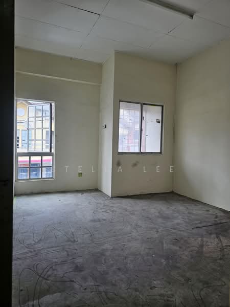 Office for Rent in Taman Putra Budiman (Balakong) - Stella Lee - Interior - PropertyGuru.com.my