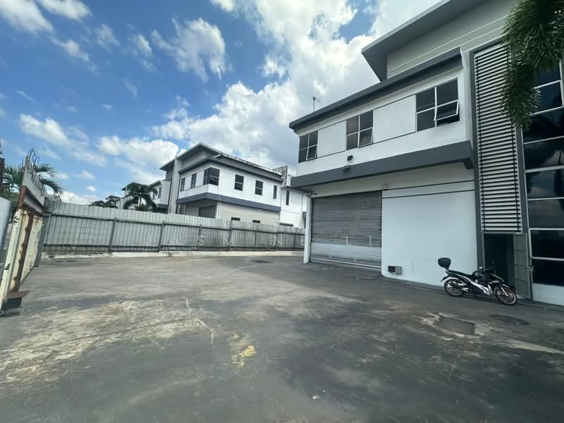 Kilang untuk Disewa di Taman Perindustrian Tropika (Ulu Tiram) - Jasmine Lim - Exterior - PropertyGuru.com.my