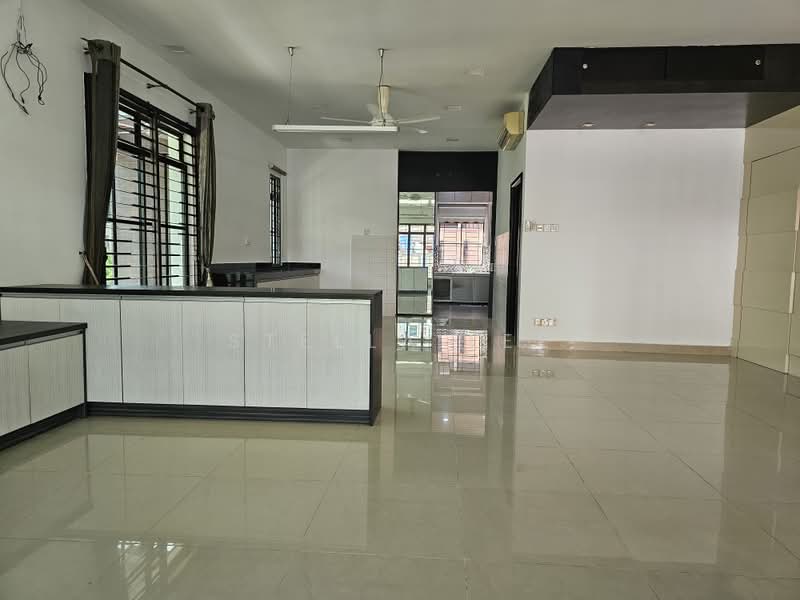 Semi-Detached House for Sale in Bandar Sungai Long (Selangor) - Stella Lee - Kitchen - PropertyGuru.com.my