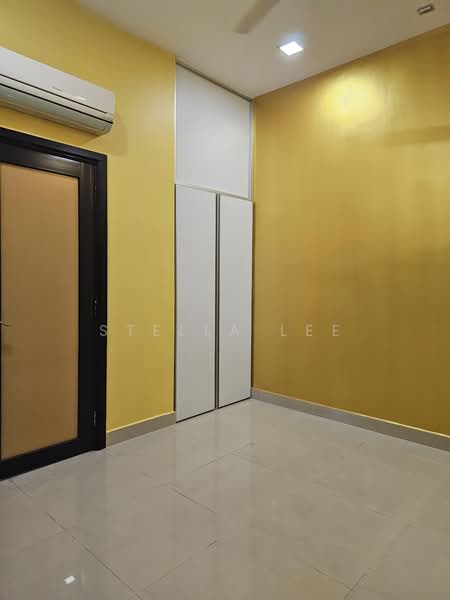 Semi-Detached House for Sale in Bandar Sungai Long (Selangor) - Stella Lee - GF room - PropertyGuru.com.my