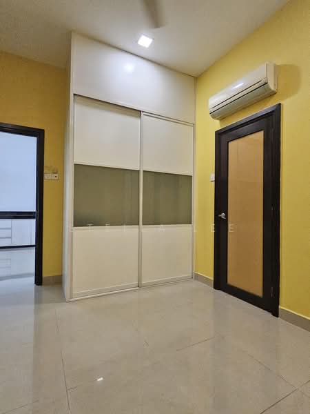 Semi-Detached House for Sale in Bandar Sungai Long (Selangor) - Stella Lee - GF room - PropertyGuru.com.my