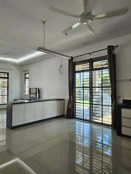Semi-Detached House for Sale in Bandar Sungai Long (Selangor) - Stella Lee - Living Room - PropertyGuru.com.my