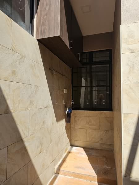Semi-Detached House for Sale in Bandar Sungai Long (Selangor) - Stella Lee - Laundry area - PropertyGuru.com.my