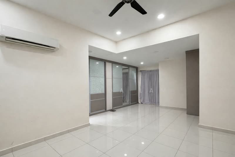 3-storey Terraced House for Sale in Sungai Puyu (Butterworth) - Amanda Lam - Bedroom - PropertyGuru.com.my