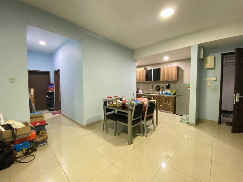 Service Residence for Sale at D'Secret Garden (Pangsapuri Kempas Indah) - Shirley Lim - Dining Room - PropertyGuru.com.my