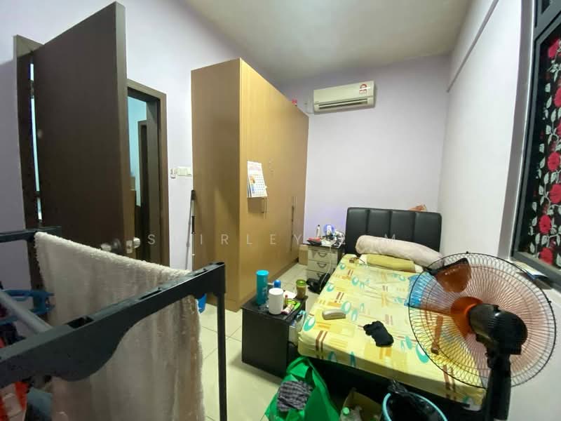 Service Residence for Sale at D'Secret Garden (Pangsapuri Kempas Indah) - Shirley Lim - Bedroom - PropertyGuru.com.my