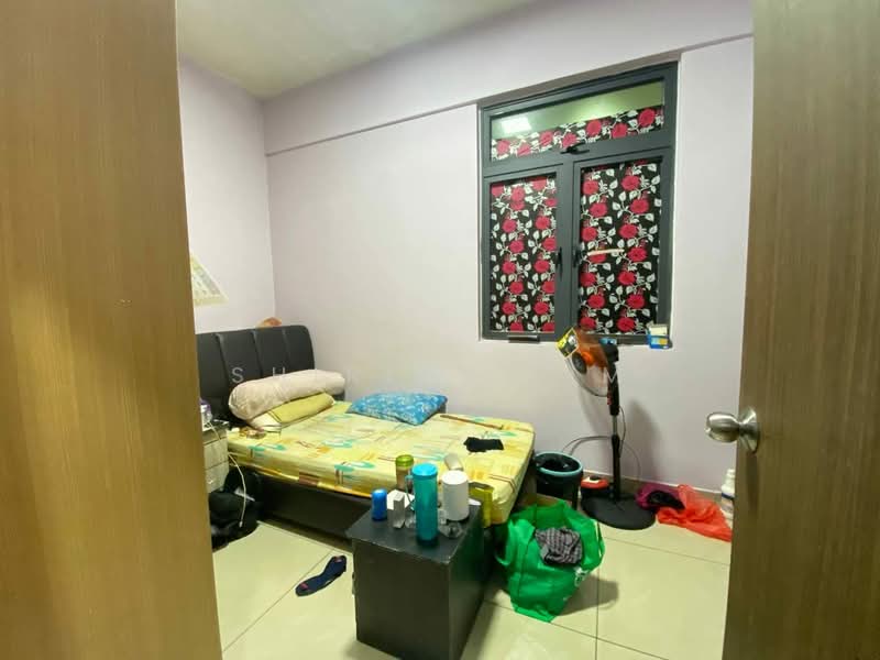 Service Residence for Sale at D'Secret Garden (Pangsapuri Kempas Indah) - Shirley Lim - Bedroom - PropertyGuru.com.my