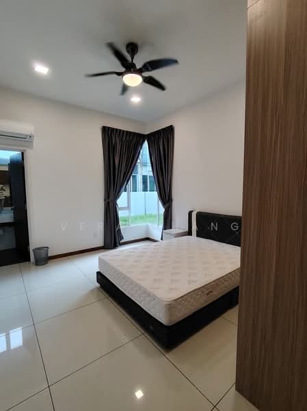 Semi-Detached House for Rent in Senibong (Permas Jaya) - Vera Chang - Bedroom - PropertyGuru.com.my