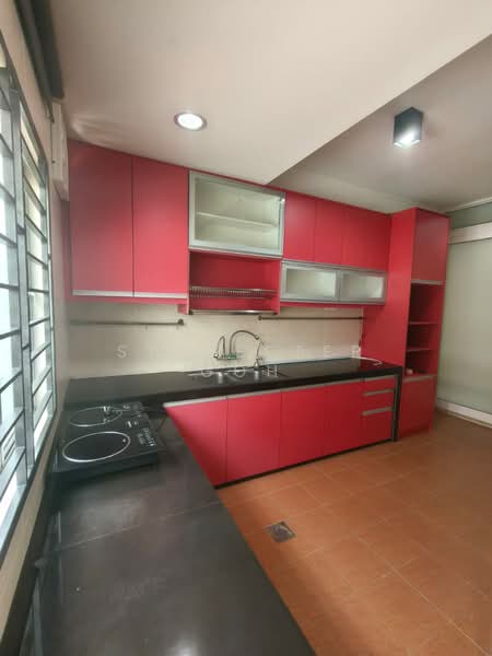 Rumah Teres 2 Tingkat untuk Dijual di TAMAN PUCHONG UTAMA (Puchong) - Sylvester Goh - Kitchen - PropertyGuru.com.my