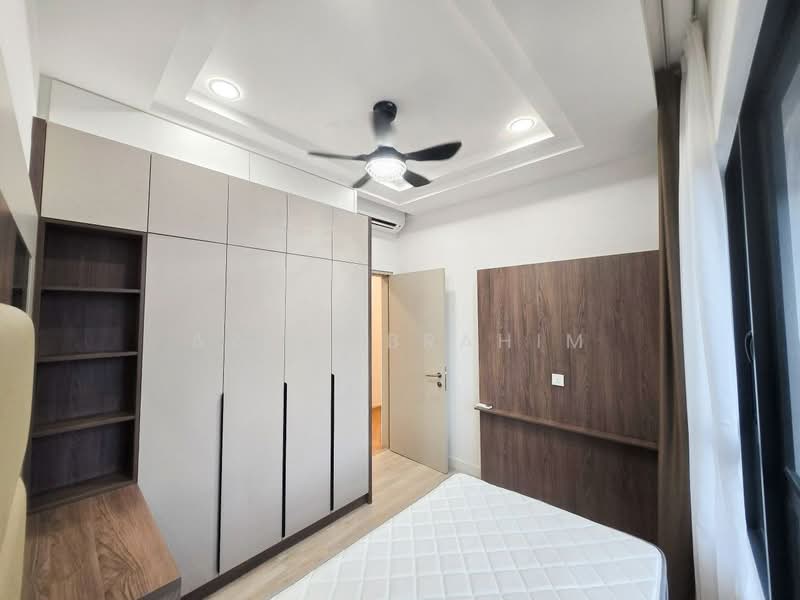 Service Residence for Sale at Quinn Residence - Azli Ibrahim - Bedroom - PropertyGuru.com.my