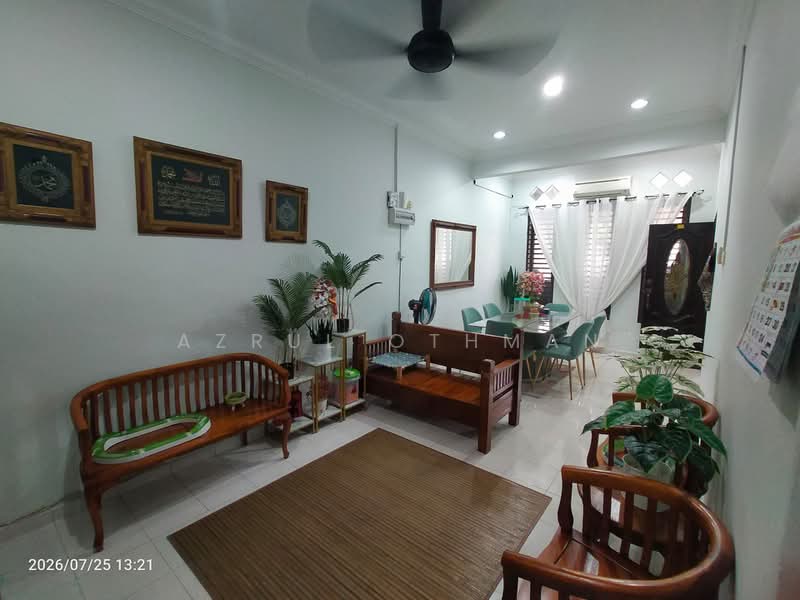 1-storey Terraced House for Sale in Taman Bunga Sejati (Rantau) - Azrul Othman - Living Room - PropertyGuru.com.my